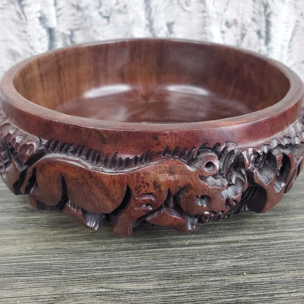 Detailed Craved‎ Safari Jungle Animals Dark Rosewood Thick Decorative Bowl 6.5